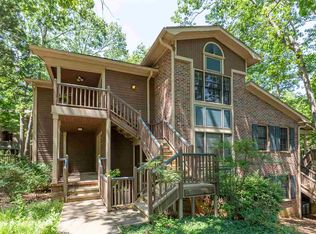 2043 Woodlawn Dr SW, Huntsville, AL 35802