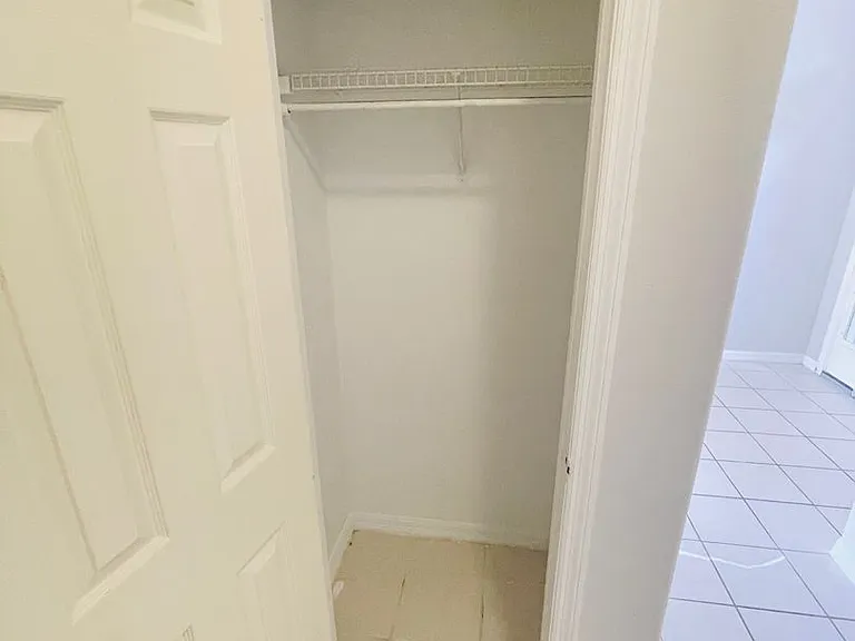 1738 Golfview Dr — Photo 14