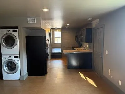 528 Jefferson St #6 — Photo 3