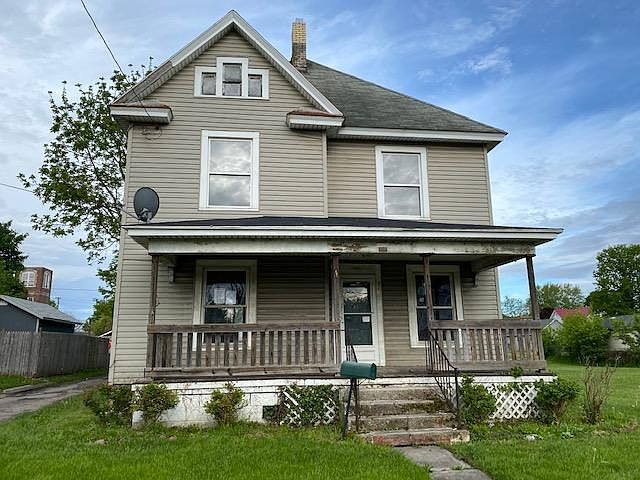 1st image of 227 Blaine Ave