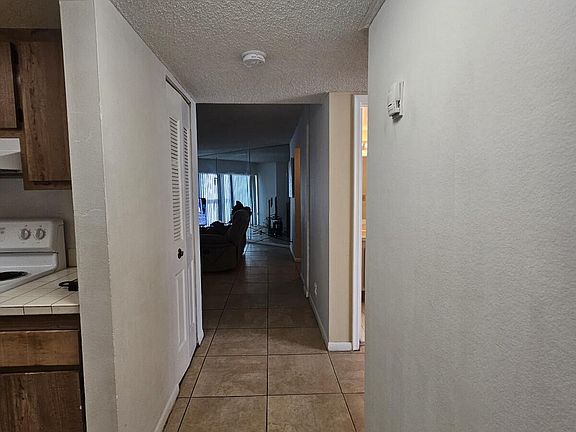 2nd image of 1850 N Congress Avenue #411
