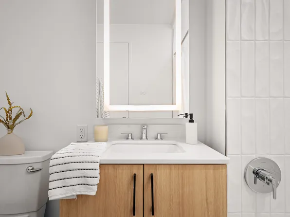 126 Sandford Street image 8 of 27