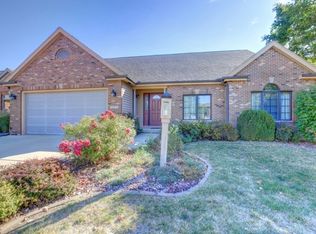 2422 Prairieridge Pl, Champaign, IL