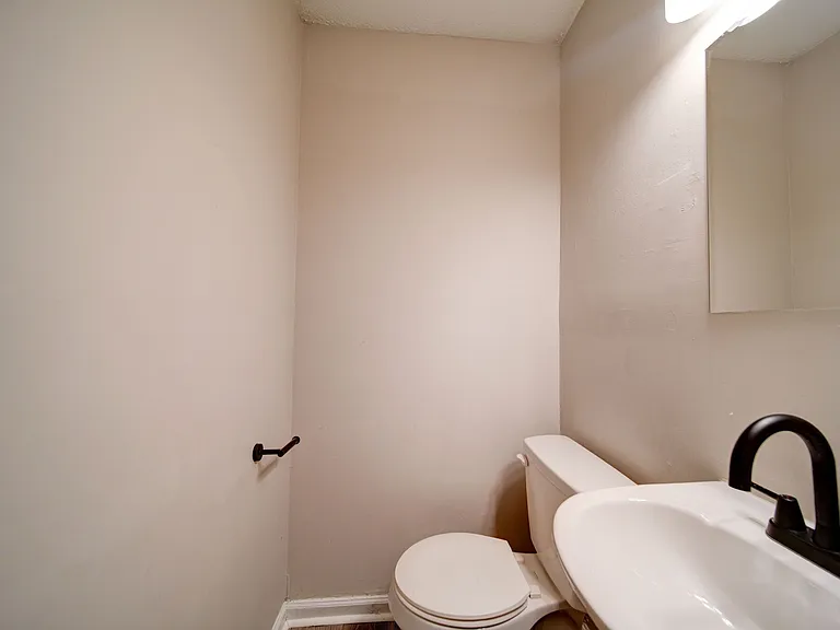 The Manor Townhomes — Photo 11