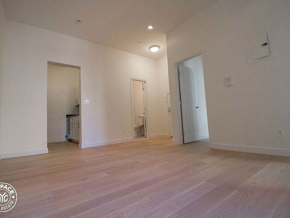 1st image of 669 E 21st St #V6