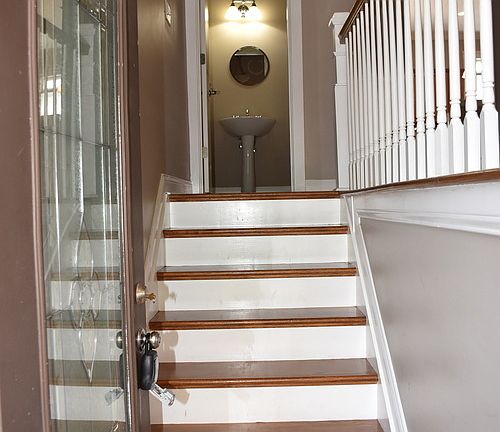 2nd image of 2109 Herrick Ave