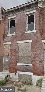 2nd image of 5039 Tacoma St