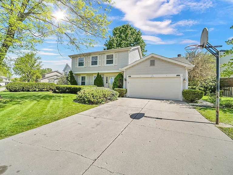 1100 Lockwood Dr — Photo 2