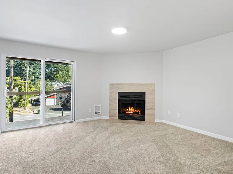 Heron View Apartment Homes — Photo 40