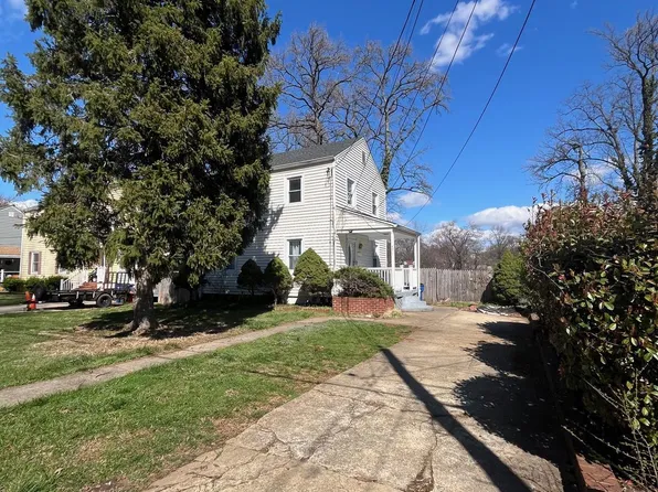 4017 72nd Ave, Hyattsville, MD 20784