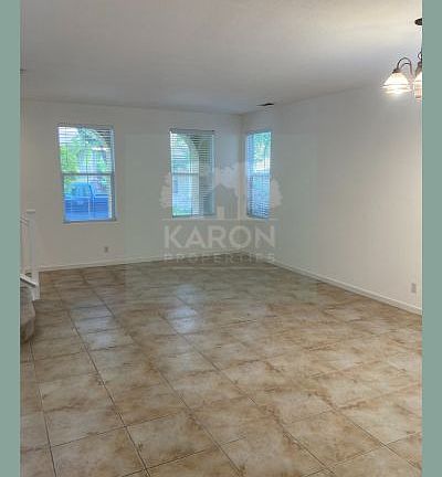 3rd image of 6 Porta Vista Ct