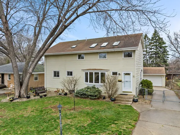 707 50 1/2 Ave NE, Columbia Heights, MN 55421