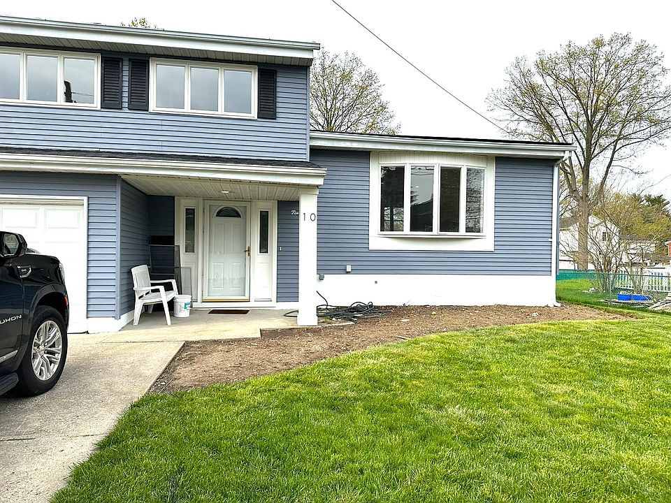 1st image of 10 William St