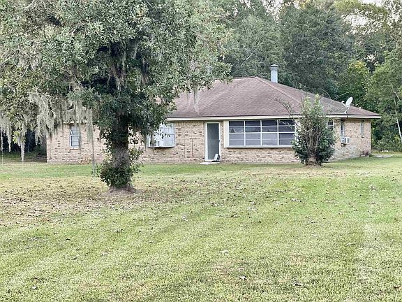 2nd image of 2549 Claire Dr