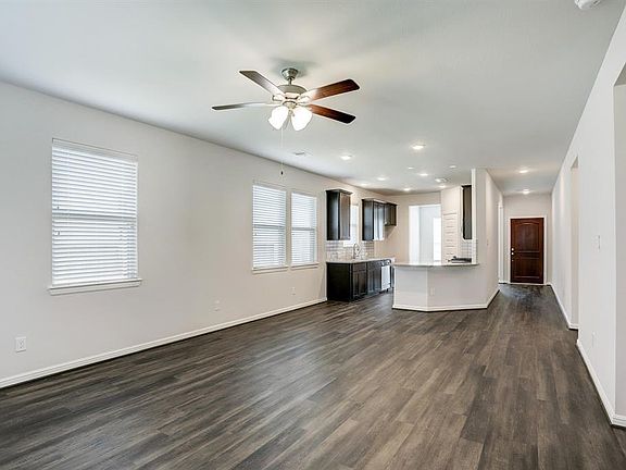 4th image of 8106 Cliffside Terrace Ct