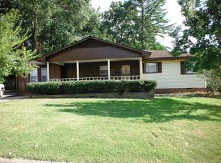 1513 Woodburn St, Jackson, MS 39212