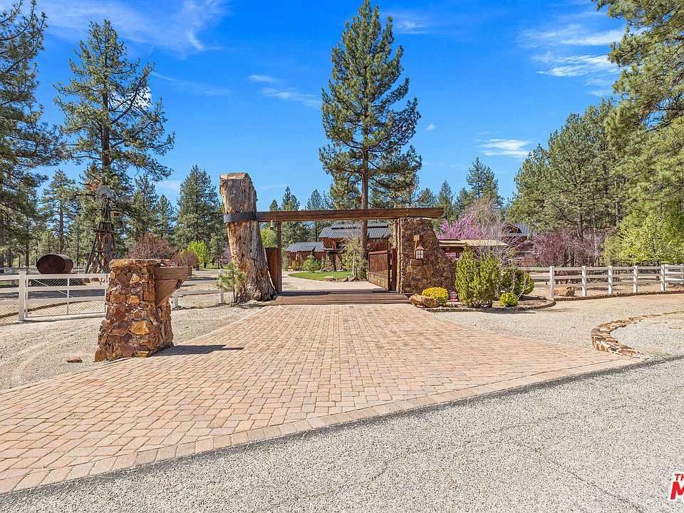 1st image of 35849 Butterfly Peak Rd