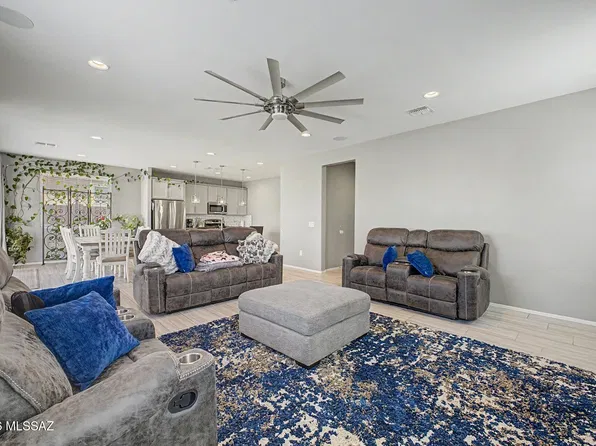 6699 E Via Arroyo Largo, Tucson, AZ 85756