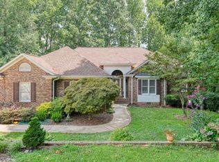 335 Hillcove Point, Wellford, SC 29385