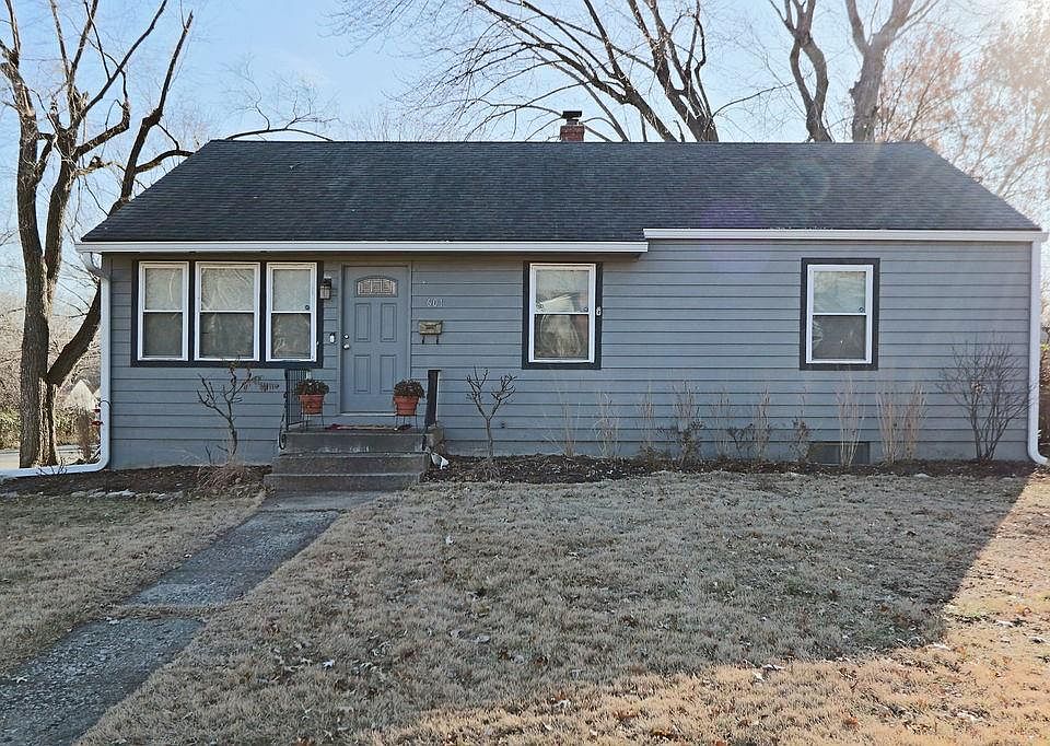 1st image of 601 W 87th St