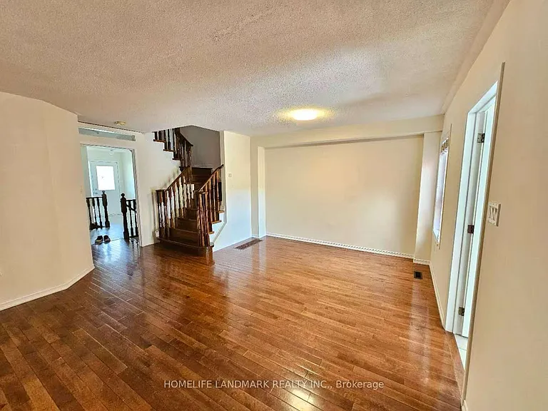 56 Briarcrest Dr — Photo 3