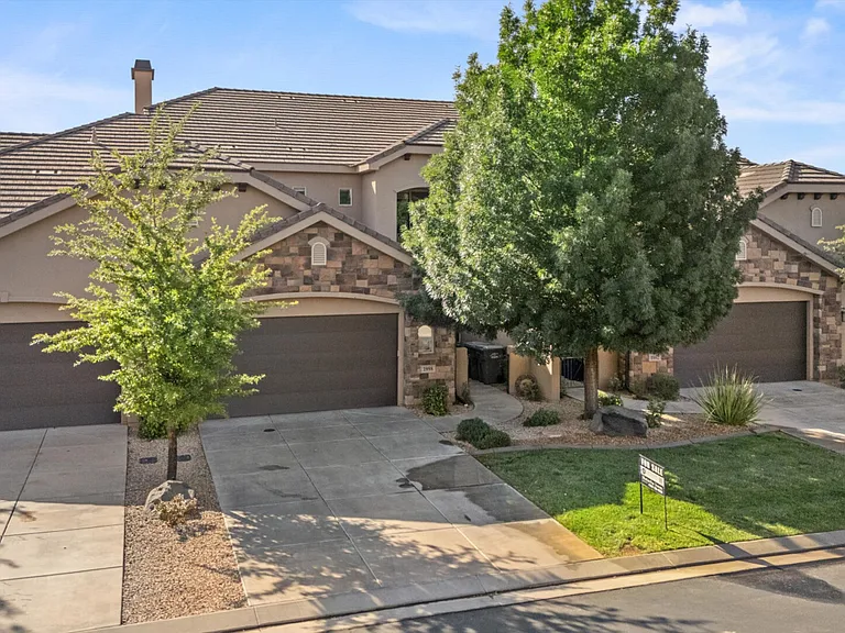 N Coral Ridge Dr — Photo 31