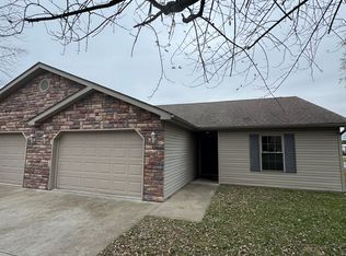 521 S Park Dr #521, Goreville, IL 62939