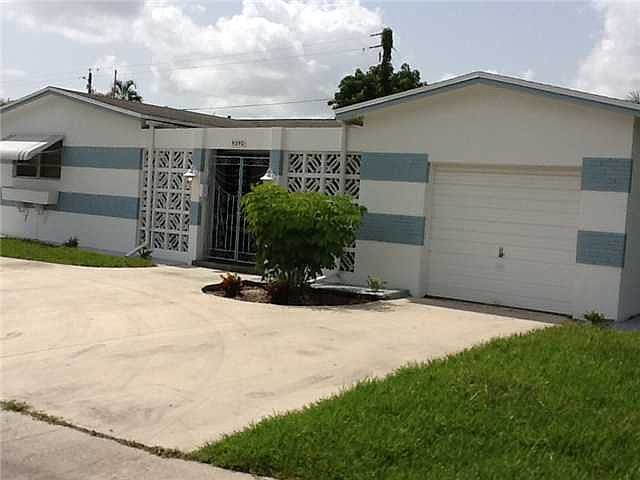 1st image of 9390 SW 55th St