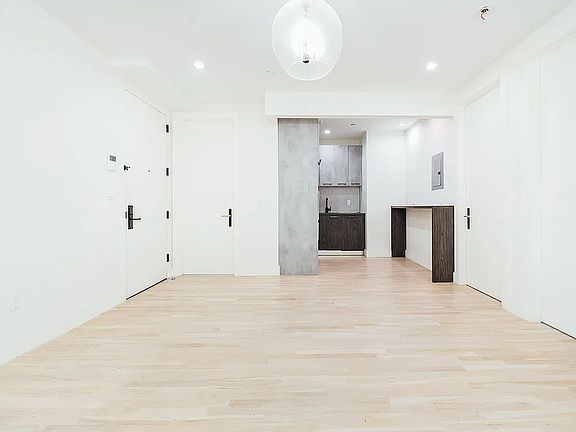 3rd image of 303 Stockholm St #3F