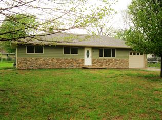 1708 S Jackson St, El Dorado Springs, MO 64744