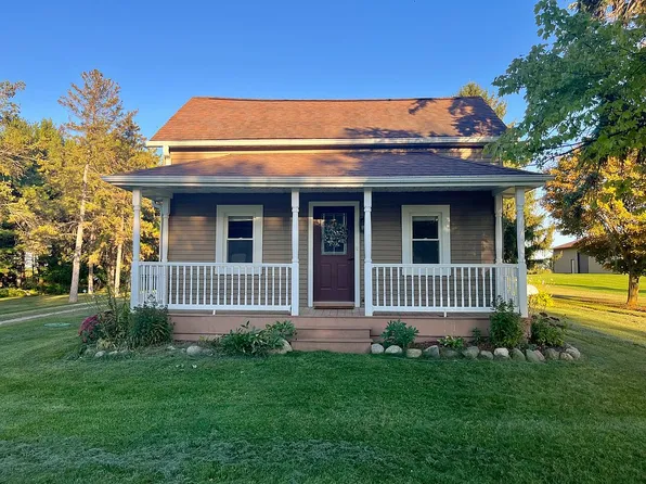 2100 N Hinman Rd, Fowler, MI 48835