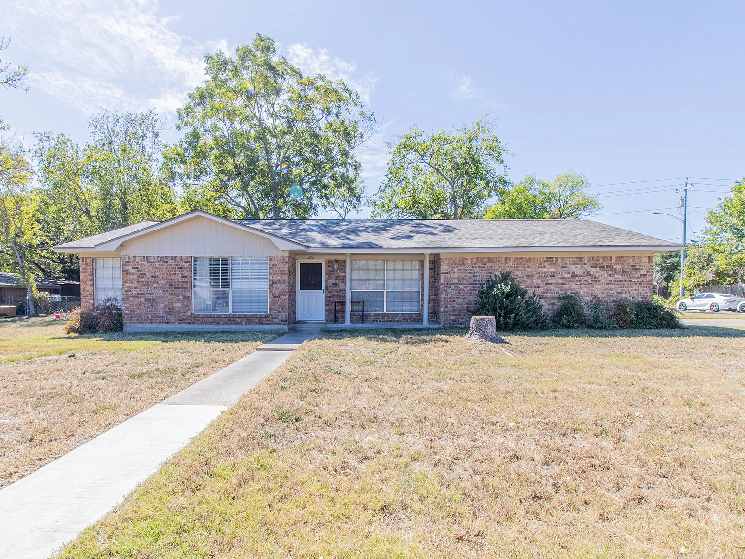 1500 Caudill Street — Photo 1