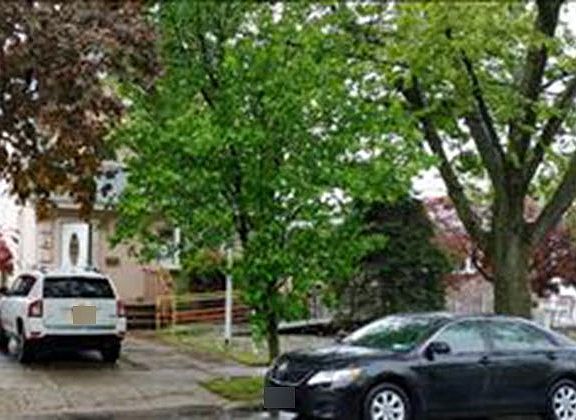 5th image of 4239 Richmond Ave