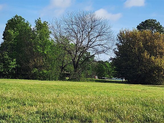 3rd image of Buddy Ruth Rd