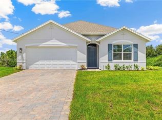 3015 Birwood Cir, Labelle, FL 33935