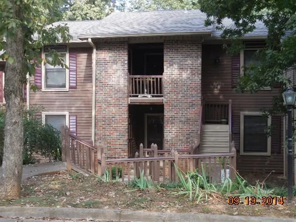 2113 Greenwood Pl SW, Huntsville, AL 35802