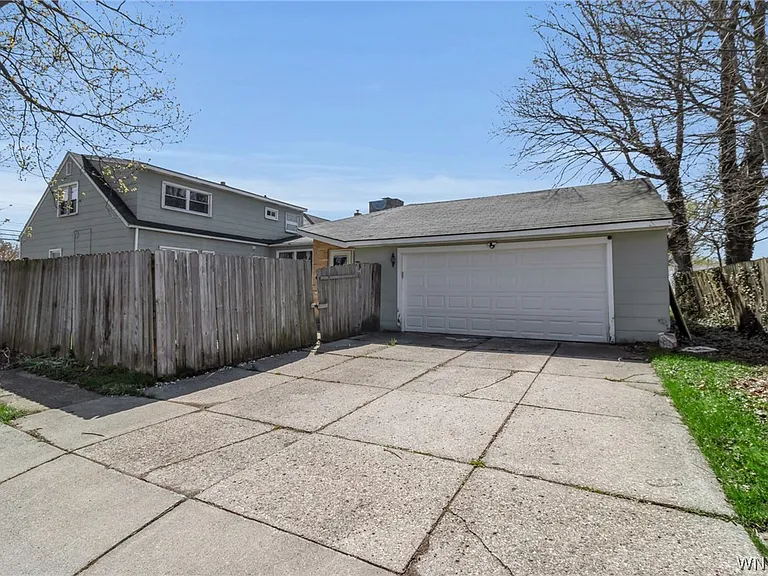 4098 Bailey Ave — Photo 35