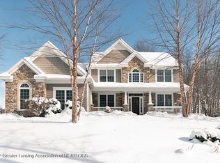 6360 Heathfield Dr, East Lansing, MI 48823