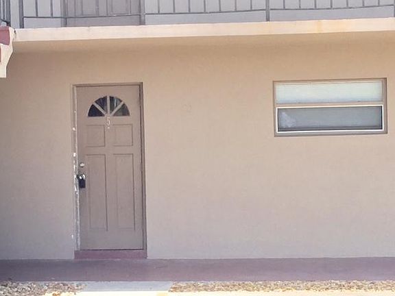 2nd image of 809 S K St APT 5