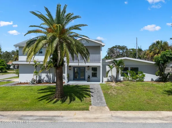 470 Seabreeze Dr, Indialantic, FL 32903