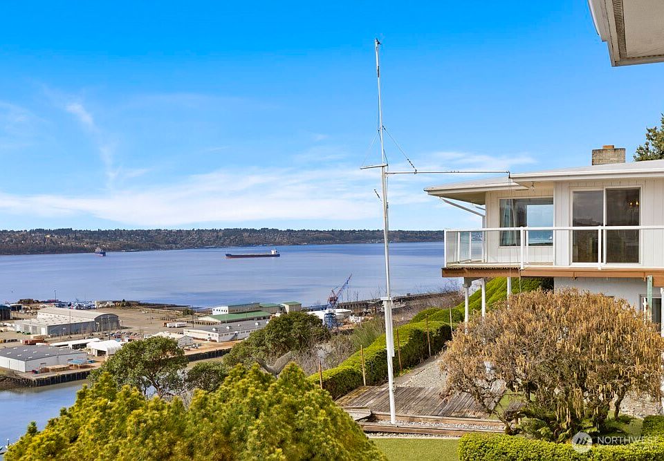1st image of 1244 Browns Point Boulevard