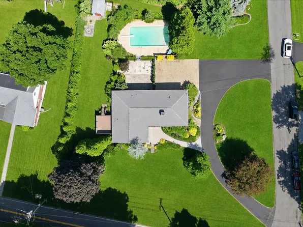 236 Westlake Drive, Valhalla, NY 10595