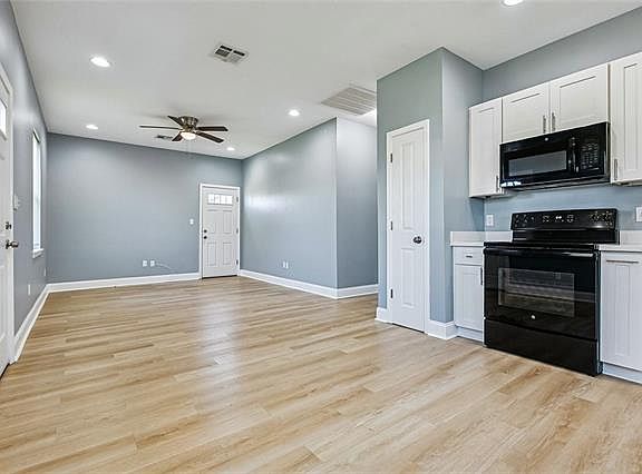 4th image of 303 Shrewsbury Rd
