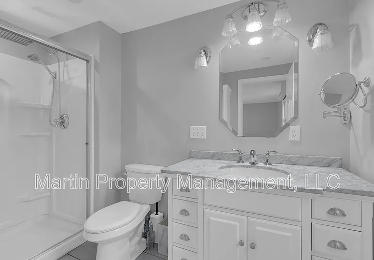 102 Orange St — Photo 18