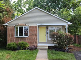 10616 Warwick Ave, Fairfax, VA 22030