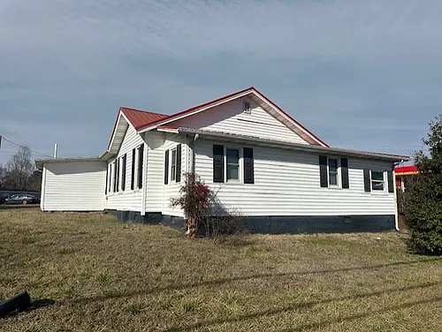 3604 W Dixon Blvd Photo 1