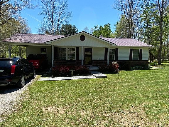 3rd image of 130 Oak Hill Dr