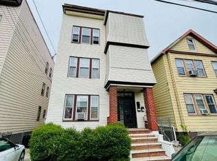 386 N 6th St, Newark, NJ 07107