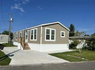 4000 24th St N #418, Petersburg, FL 33714