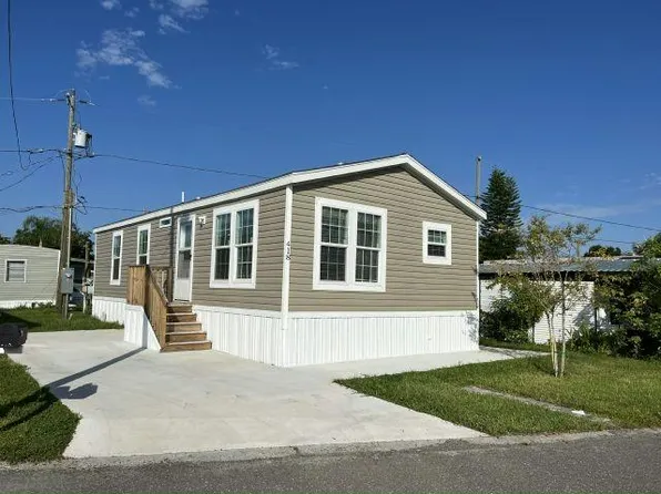 4000 24th St N #418, Petersburg, FL 33714